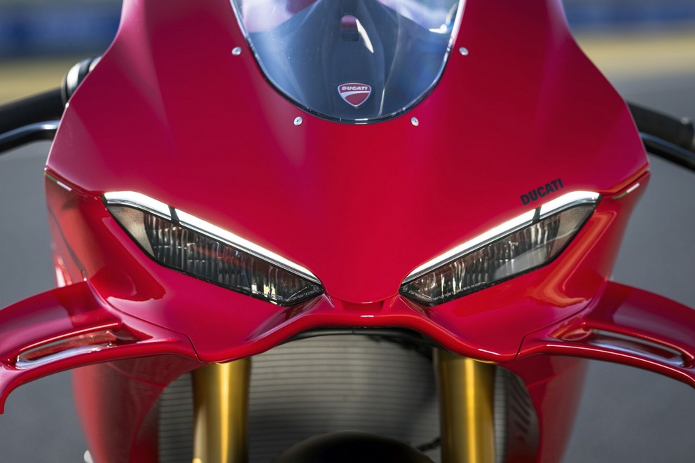 Teste da Ducati Panigale V4 S 2025 - Imagem 45