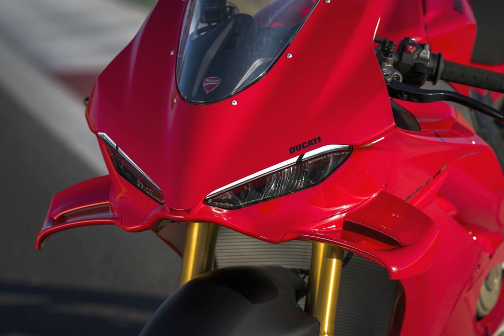 Teste da Ducati Panigale V4 S 2025 - Imagem 47