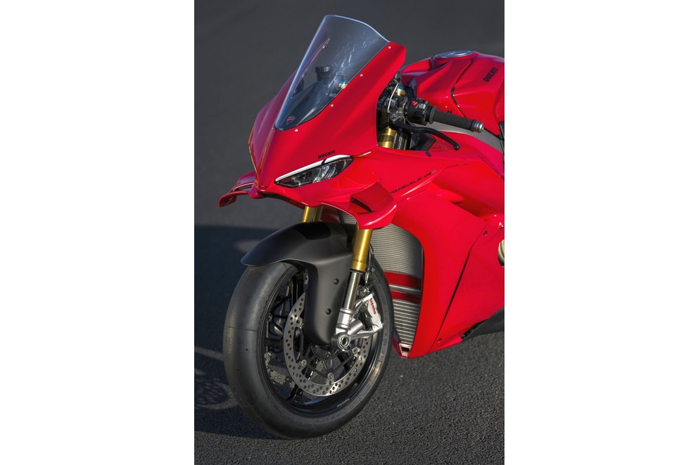 Ducati Panigale V4 S 2025 Test - Bild 11