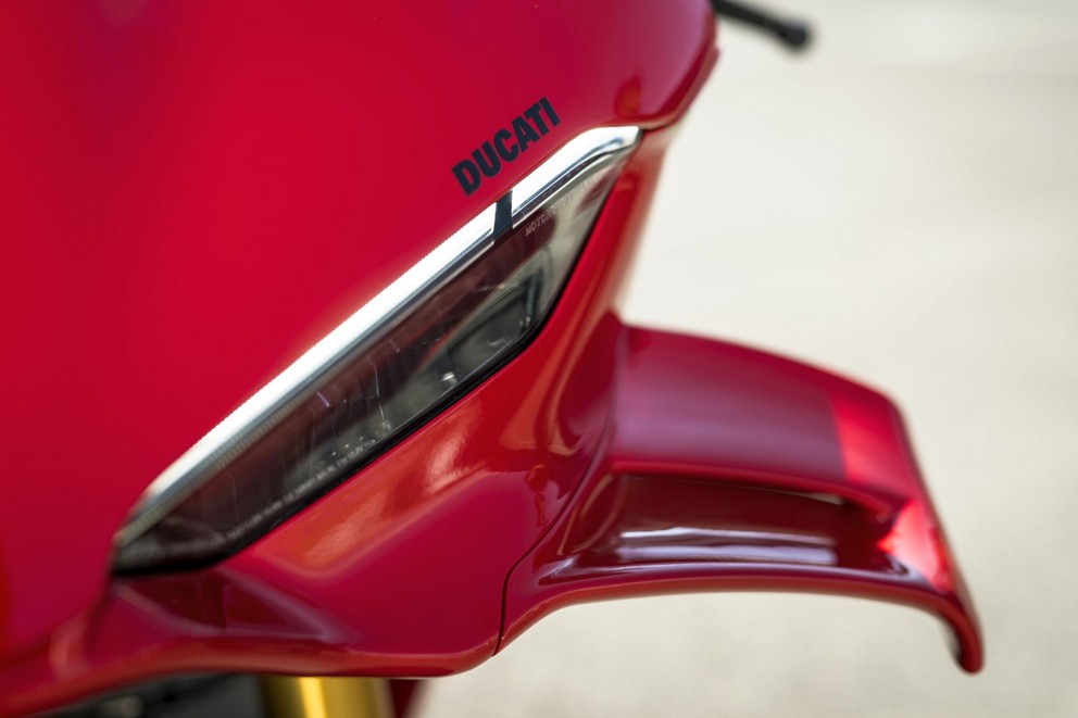 Prueba de la Ducati Panigale V4 S 2025 - Imagen 80