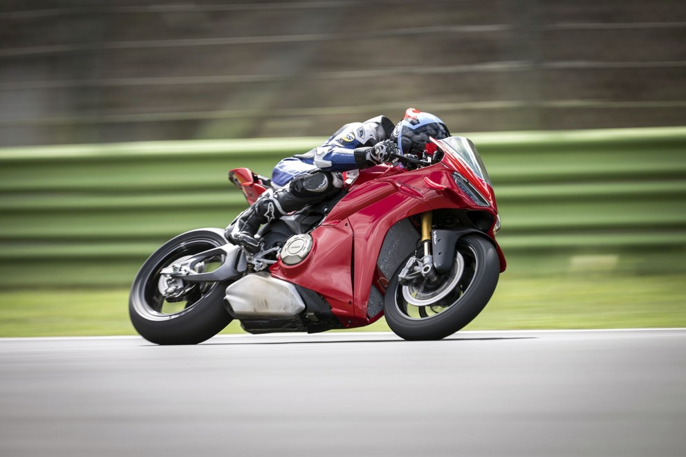 Teste da Ducati Panigale V4 S 2025 - Imagem 4