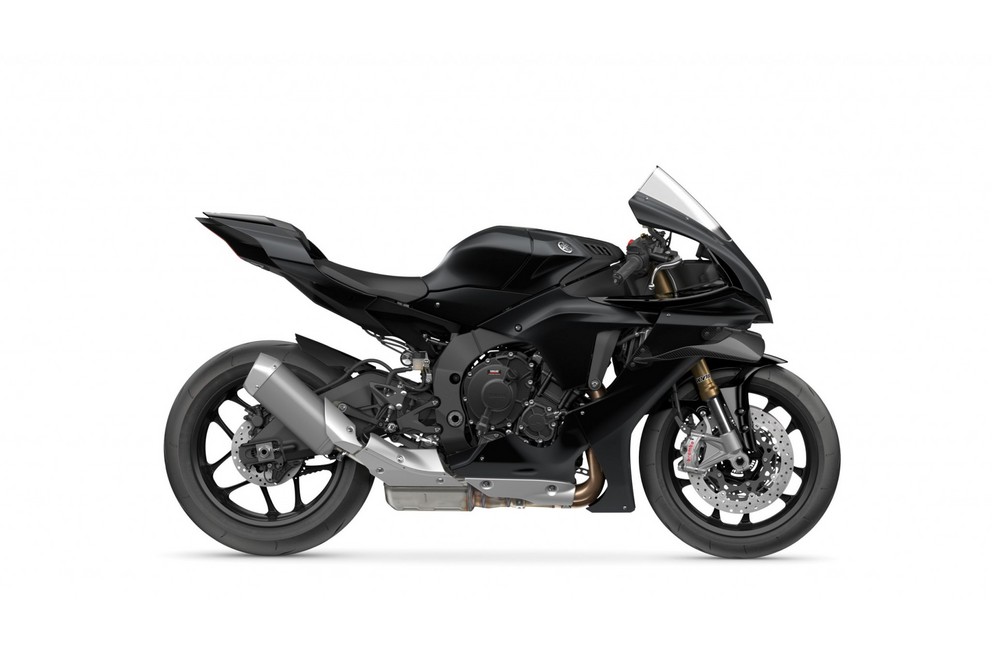 Yamaha R1 RACE 2025 - Image 21