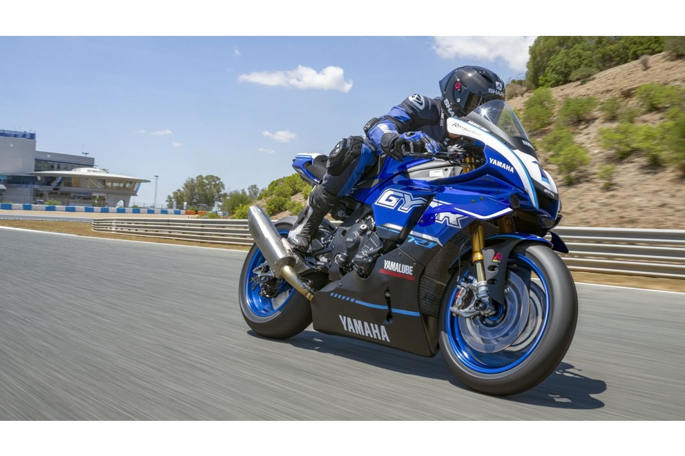 Yamaha R1 GYTR 2025 - Слика 26