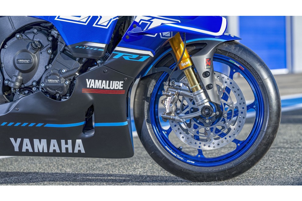 Yamaha R1 GYTR 2025 - Imagem 40