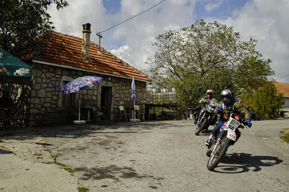 Kawasaki Z900RS 2024 en la prueba | Rally de los Balcanes 2024 - Imagen 70