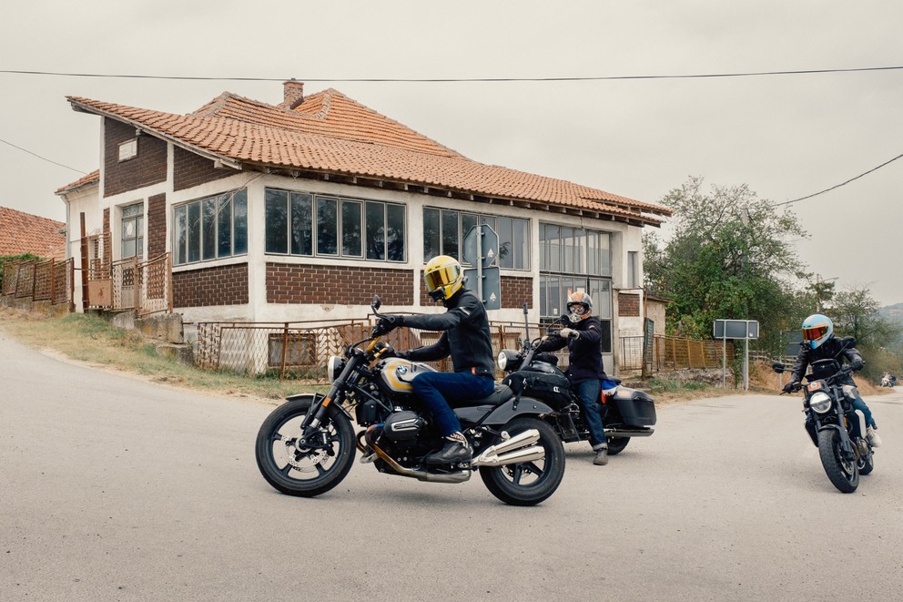 Triumph Scrambler 1200X w teście | Rajd Bałkański 2024 - Obraz 76