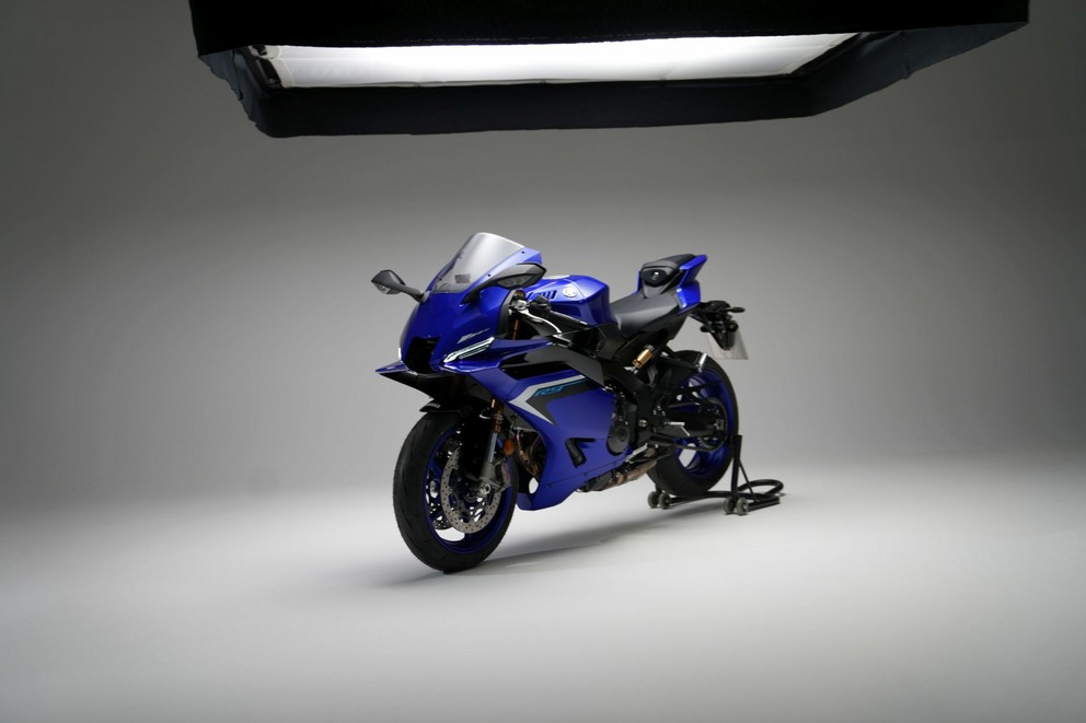 New Yamaha R9 2025 - Image 80