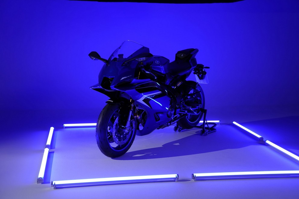 Nova Yamaha R9 2025 - Слика 52