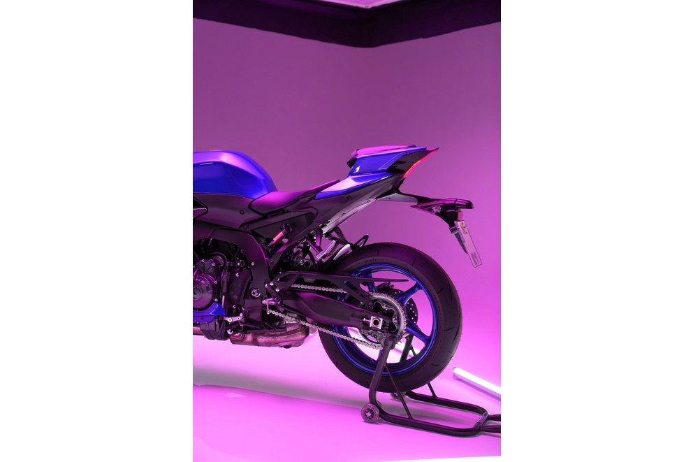 Nya Yamaha R9 2025 - Bild 17