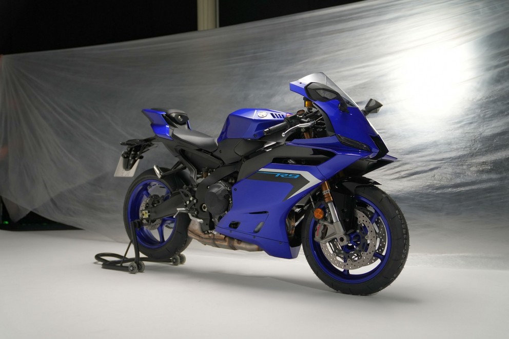 Nya Yamaha R9 2025 - Bild 23