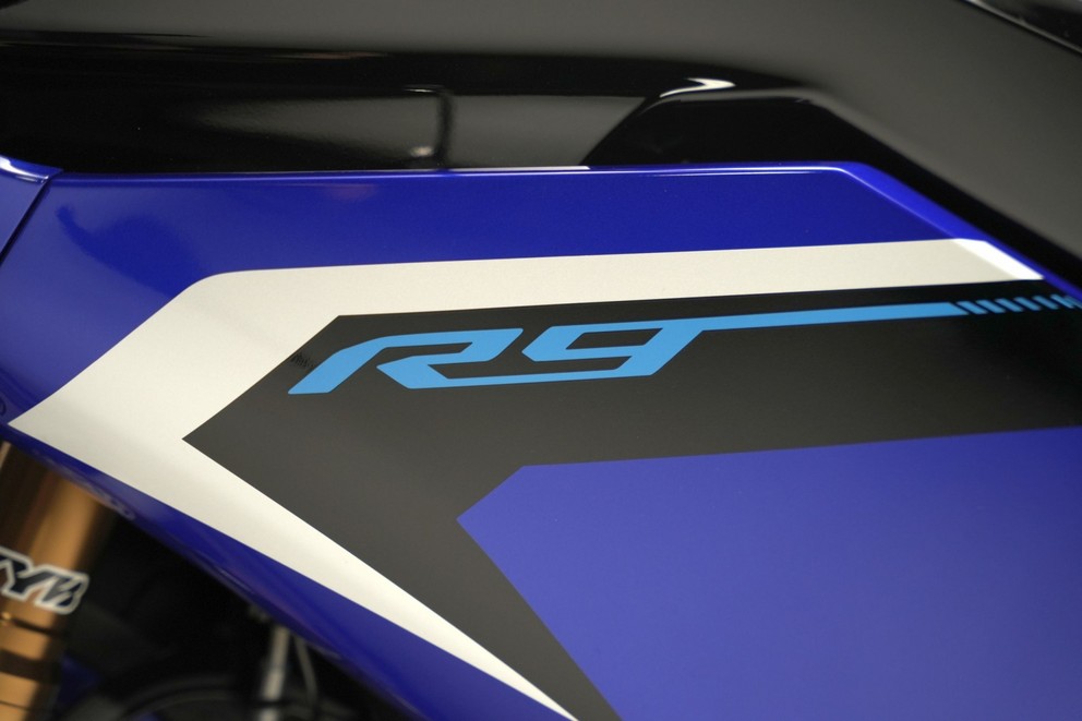 Nueva Yamaha R9 2025 - Imagen 67