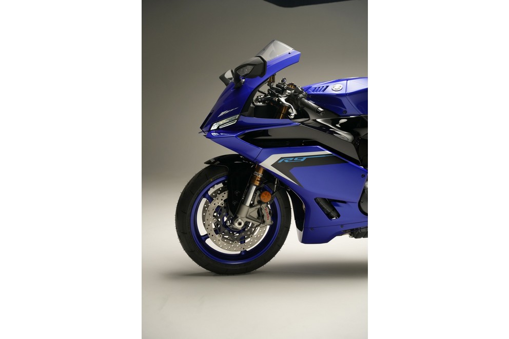 Nova Yamaha R9 2025 - Слика 33