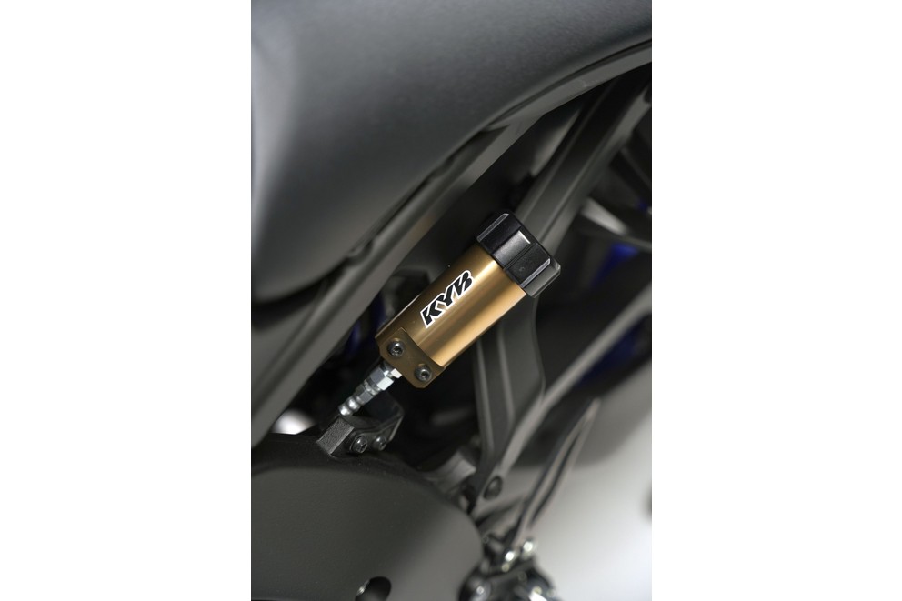 Nova Yamaha R9 2025 - Imagem 16