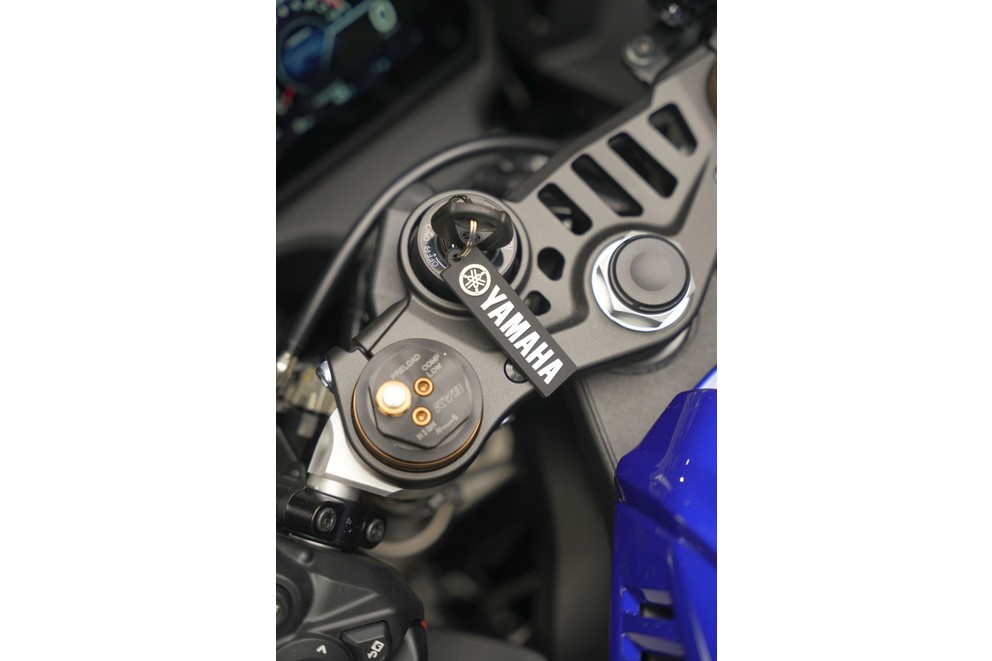 Nova Yamaha R9 2025 - Imagem 57