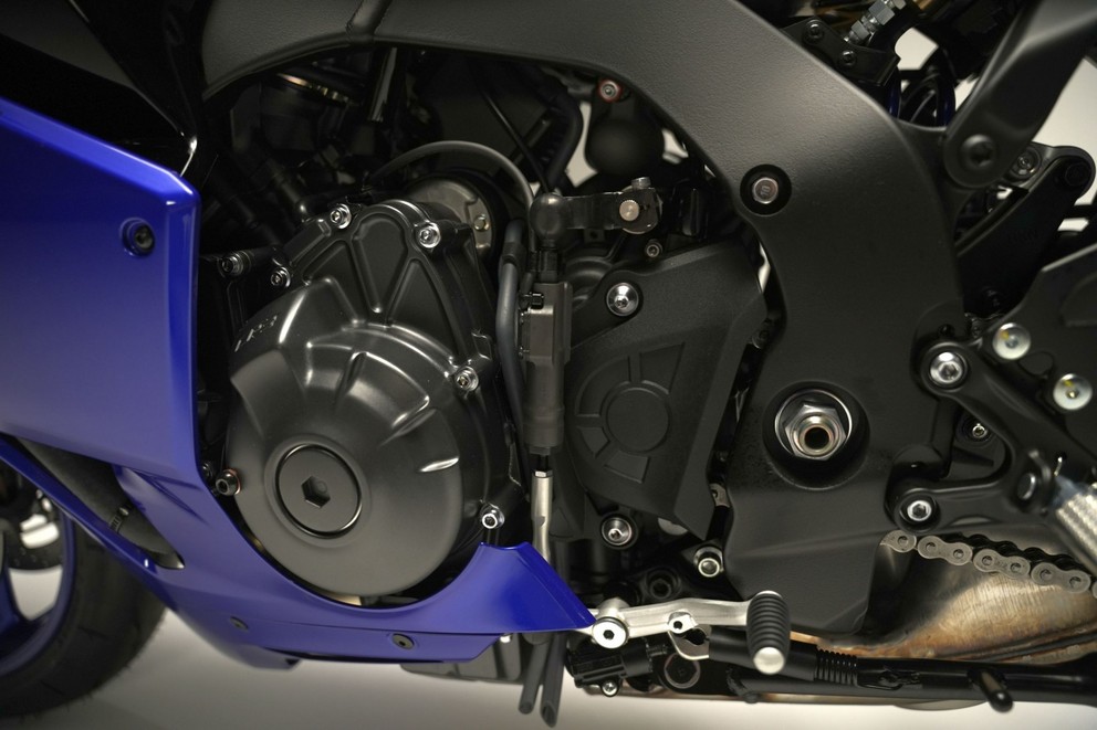 Nya Yamaha R9 2025 - Bild 41