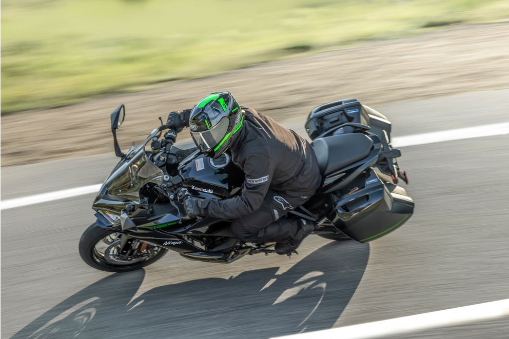 Kawasaki Ninja 1100SX 2025 - Imagen 4