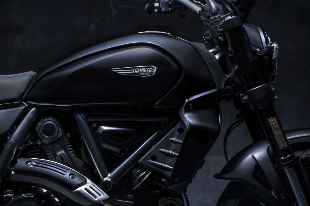 Ducati Scrambler Icon Dark 2025 - Kép 5