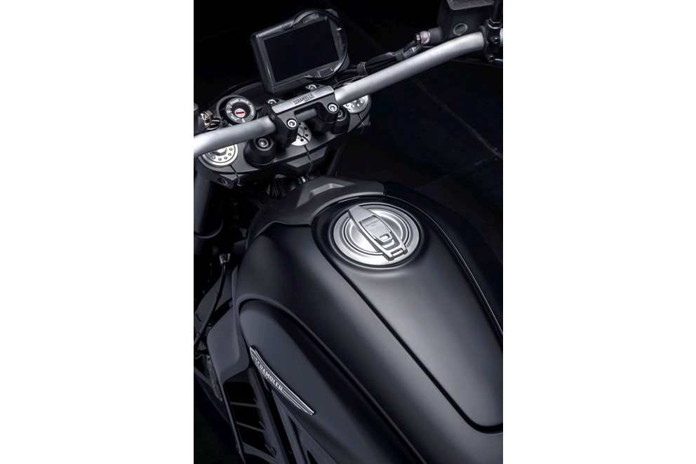 Ducati Scrambler Icon Dark 2025 - Image 27