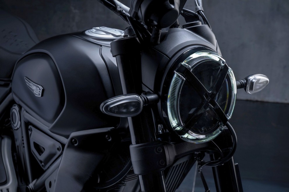 Ducati Scrambler Icon Dark 2025 - Imagem 31