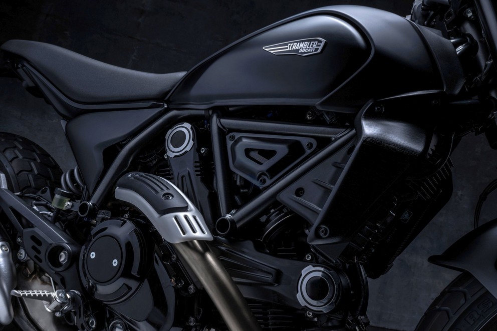 Ducati Scrambler Icon Dark 2025 - Imagem 33