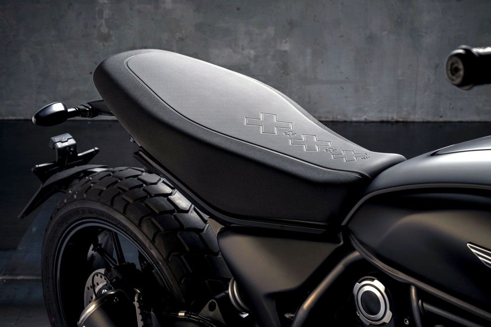 Ducati Scrambler Icon Dark 2025 - Kép 15