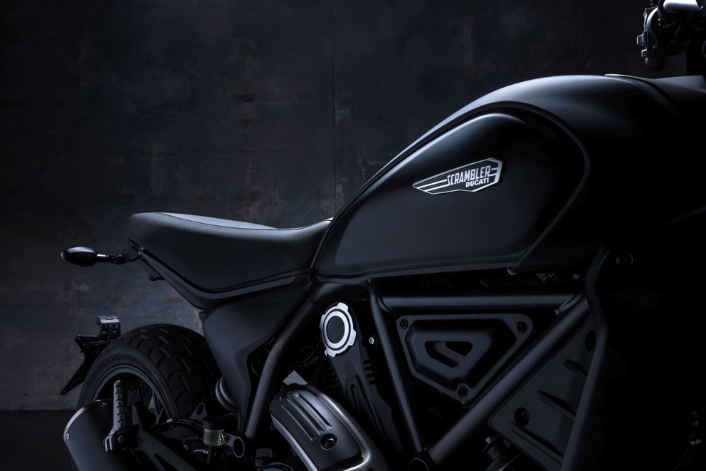 Ducati Scrambler Icon Dark 2025 - Obrázek 35