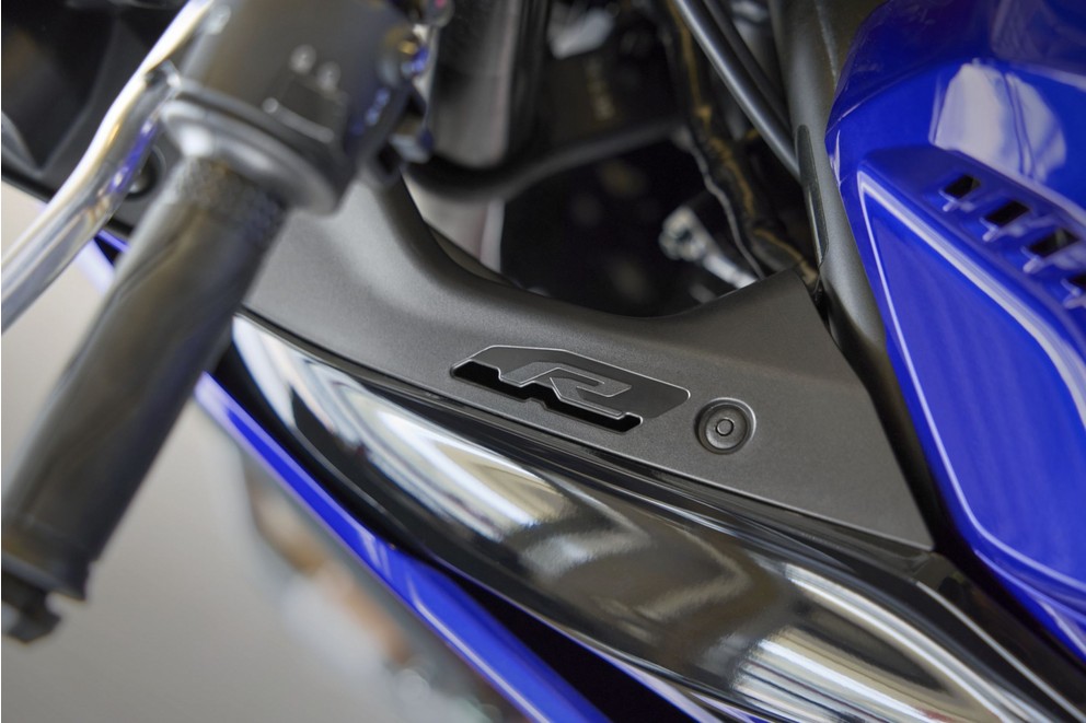 Nueva Yamaha R3 2025 - Imagen 23