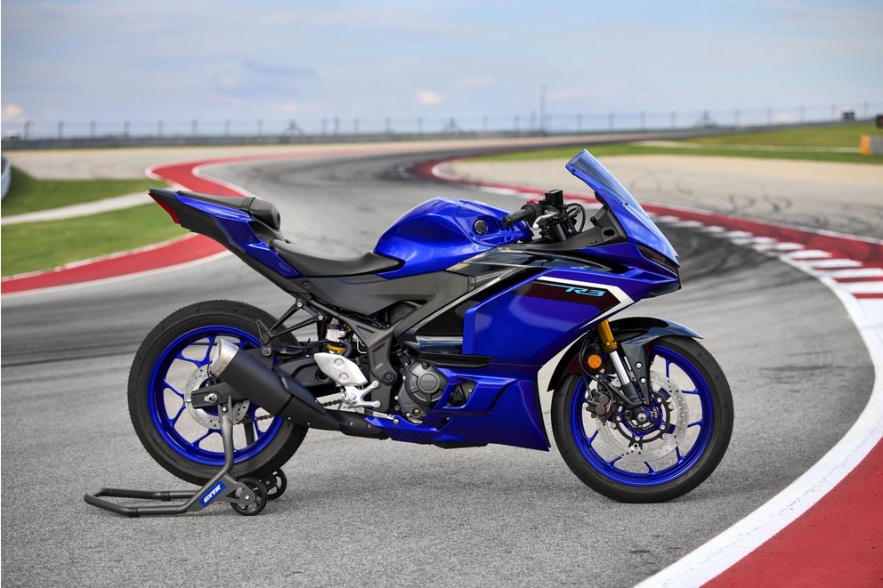 Nova Yamaha R3 2025 - Imagem 25