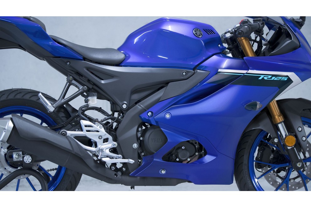 Yamaha R125 in New Colors for 2025 - Image 16