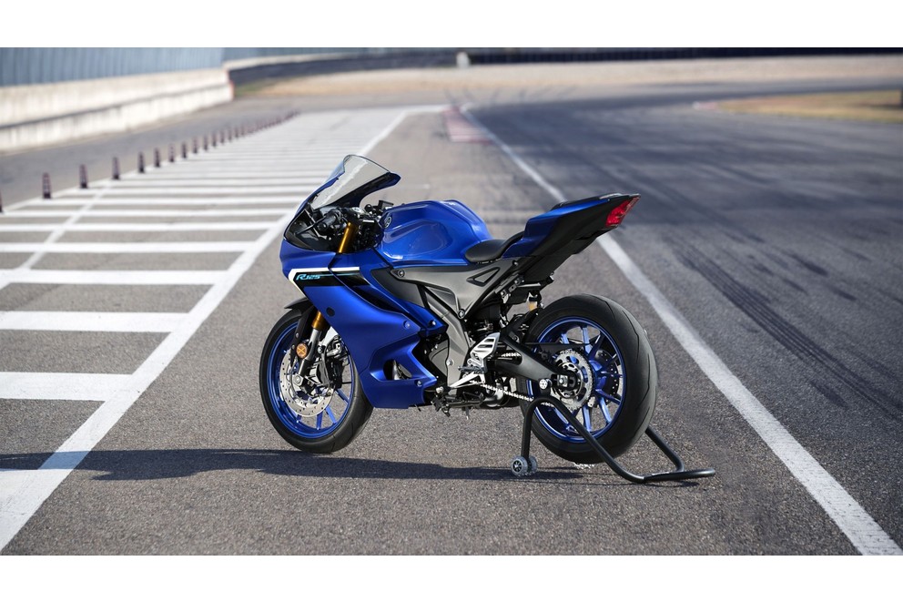 Yamaha R125 em novas cores para 2025 - Imagem 22