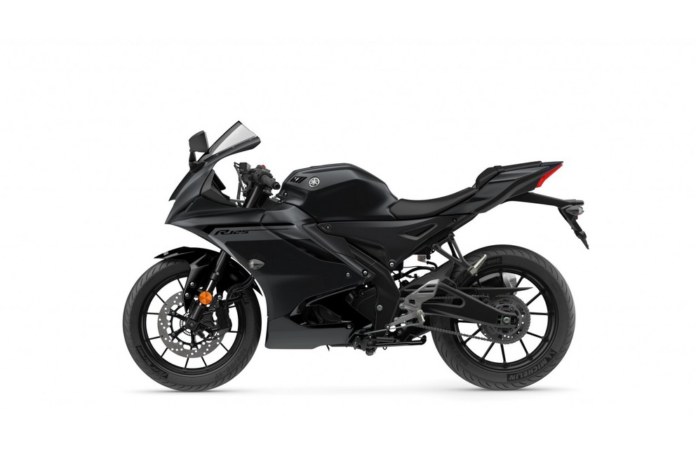 Yamaha R125 in New Colors for 2025 - Image 34