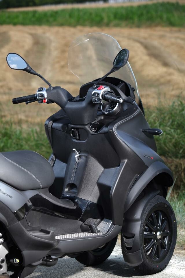 Piaggio mp3 500