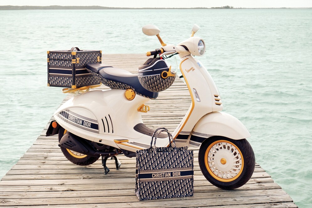 Vespa 946 Dior 2020