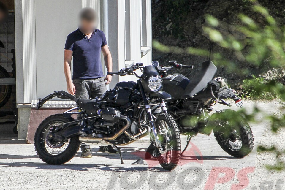 Neue BMW R Scrambler mit 21 Zoll Vorderrad gesichtet